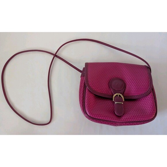 Liz Claiborne Handbags - Vintage 1980's Liz Claiborne Fuchsia Pink Geometric Textured Crossbody Bag 1983